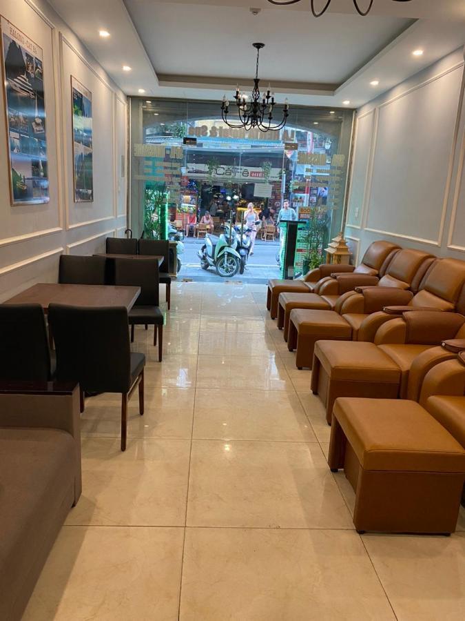 La Renta Premier Hotel & Spa Hanoi Exterior photo